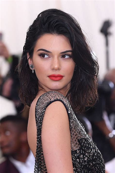 kendall jenner s wet hair look — met gala hairstyle how to hollywood life