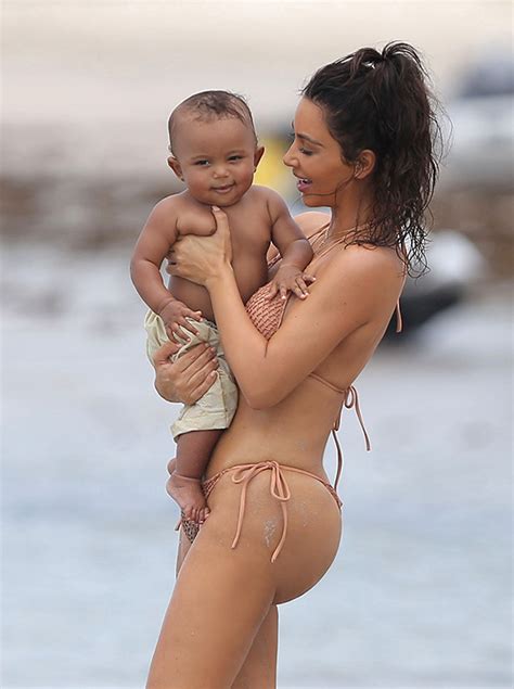 Kim Kardashian’s Body In A Bikini On Vacation — Pics