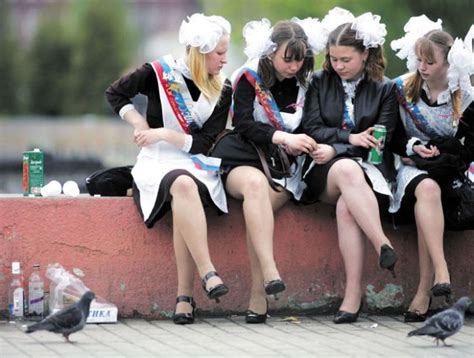 russian high school graduates  pics