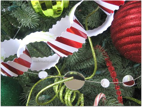 easy holiday paper garlands    day