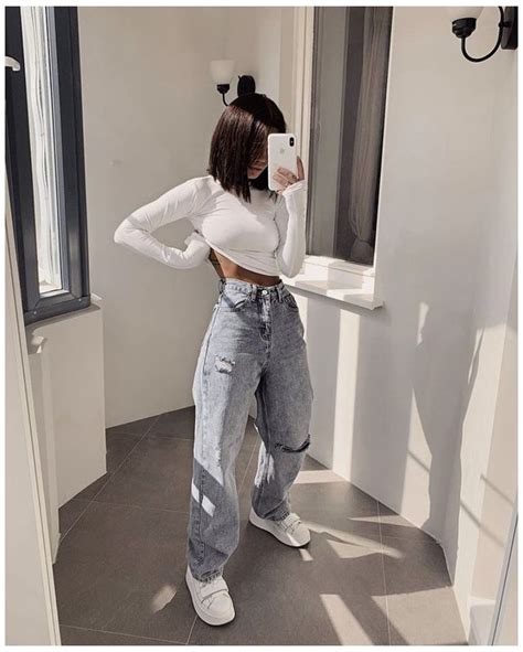 baggy jeans  crop top outfit baggyjeansandcroptopoutfit jeans  crop