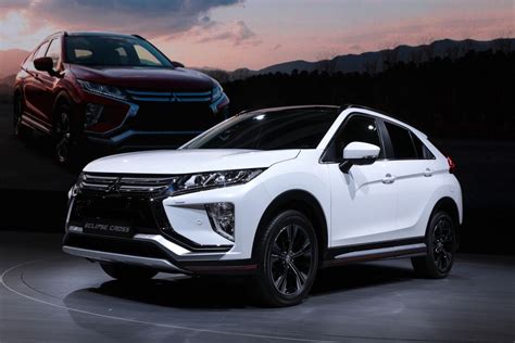 mitsubishi seeks  strengthen suv credentials   model bloomberg