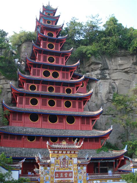 shibaozhai pagoda  km   county town  zhongxian