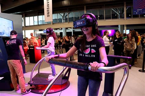 Virtual Reality In Entertainment For Customers And Entrepreneurs 2021