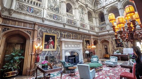 meet  countess  lives   real life downton abbey architectural digest