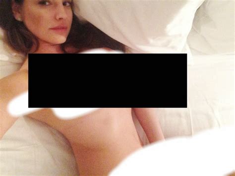 fappening 2 0 celebrity leaked photos explicit images banned sex tapes