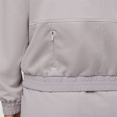 women s sydney scrub jacket · figs