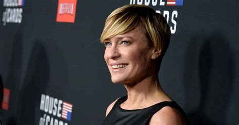 robin wright fought to save house of cards after kevin spacey sexual assault scandal meaww