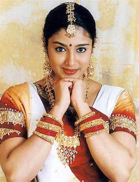 malayalam hot actress pics photos wallpapers hot scene