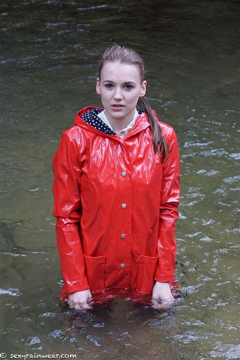 brook little red latex