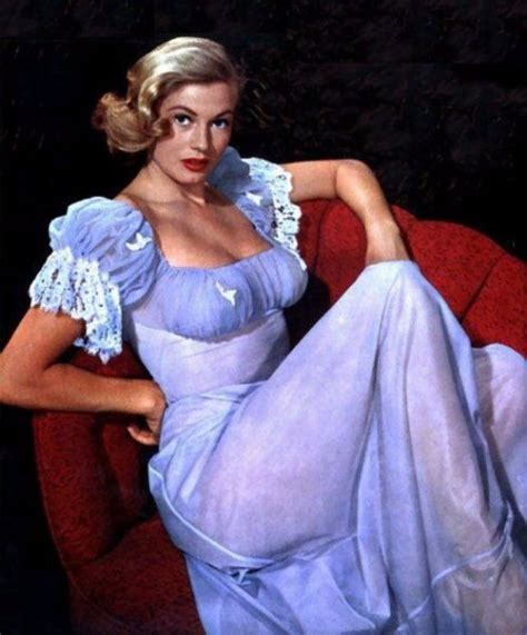 23 Glamorous Pictures Of Anita Ekberg From The 1950s And
