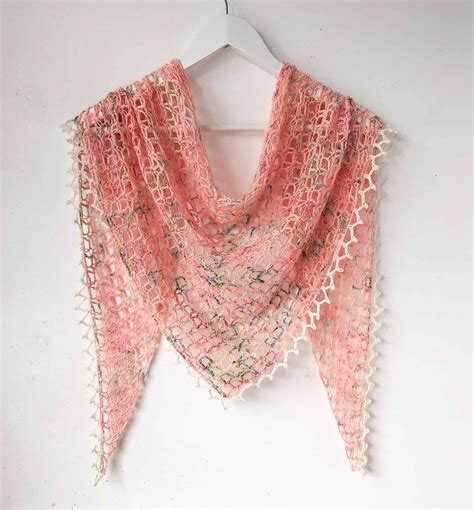 vintage peach  skein crochet triangle shawl annie design crochet