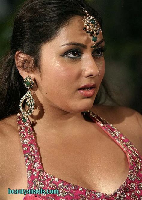 hot celebrity bollywood actress namitha hot images