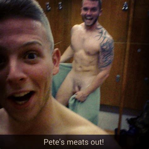 straight guys selfshots caught naked my own private locker room