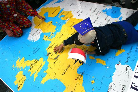 La Vraie Facture De L élargissement L Europe Est Elle En