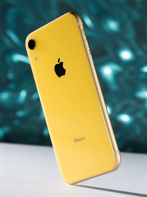 apple iphone xr review  great choice  cost conscious iphone buyers wired