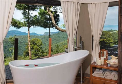 australian yurt airbnb   romantic