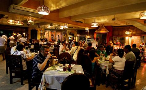 melhora da economia restaurantes esperam alta de ate  em
