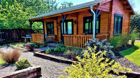 malvern hills courtyard cabins visit  malverns