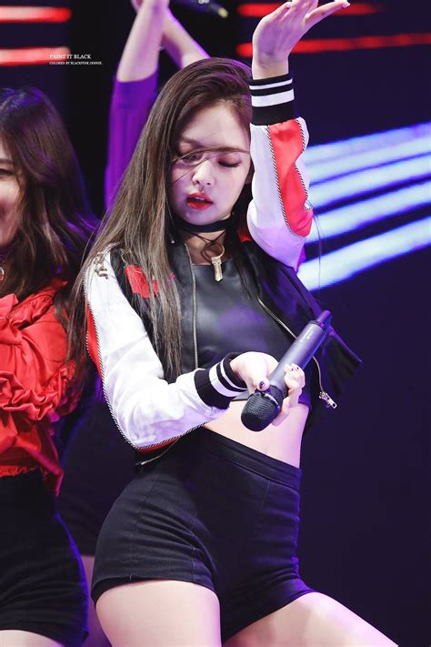 7 pictures of blackpink jennie s sexy new stage outfit — koreaboo