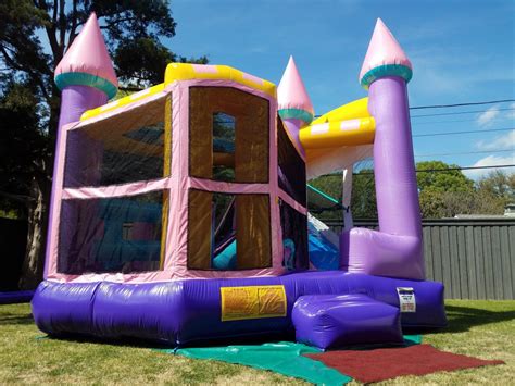 dazzling    combination bounce house   jump city