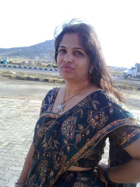 beautiful indian auntie photo album by indian sexy auntys xvideos