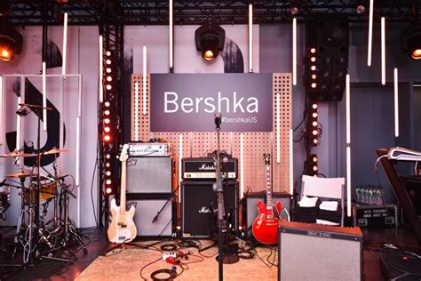 bershka celebra la apertura de su primera pop  store en nueva york de la mano de chiara