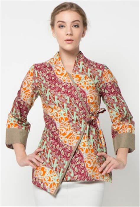 Model Batik Sasirangan Wanita Di 2020 Model Pakaian Guru Model Baju
