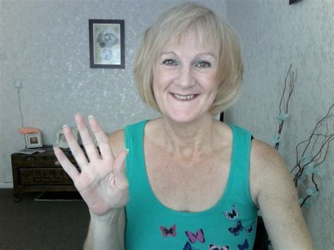 71susan cooper17 59 from grimsby is a local granny looking for casual