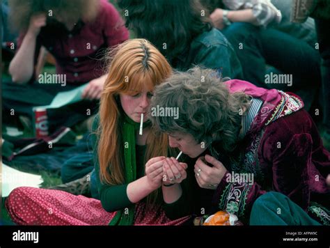 London Hippies Fotos Und Bildmaterial In Hoher Auflösung Alamy