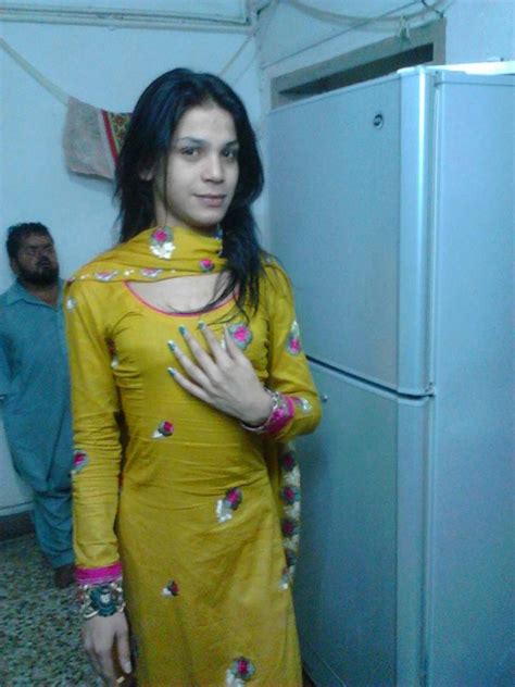 pakistani desi hot sexy bikini shemale collection photo 2015