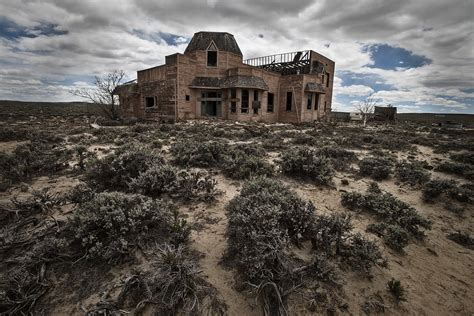 abandoned home red desert abandoned places haunted mansion