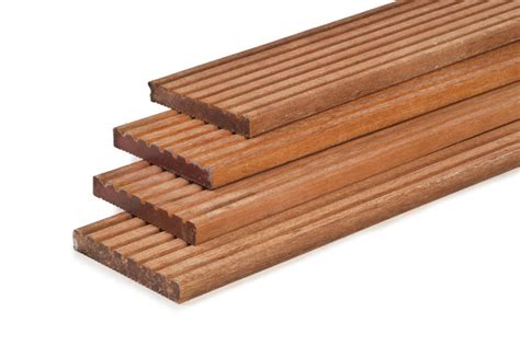 hardhouten planken houthandel en boomzagerij drent