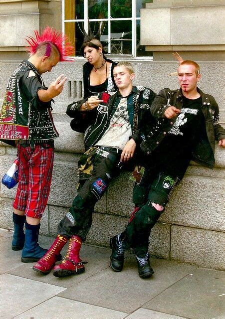 Pin By Paula🤠 On Alles 80s Punk Fashion Punk Outfits