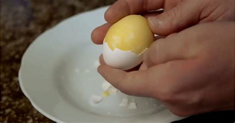 Cara Merebus Telur Agar Tercampur Kuning Telur Dan Putih Telurnya