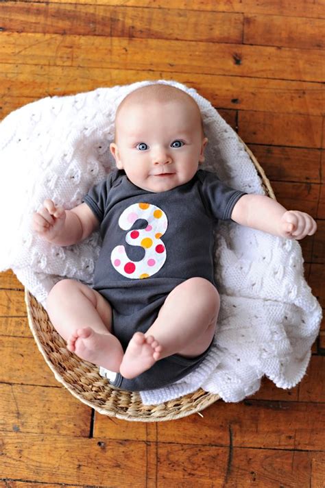 10 Adorable Newborn Photo Ideas For Your Little Precious