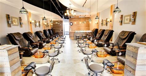 appointment  natural nail bar  west wisconsin avenue