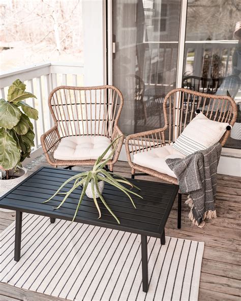 how to decorate a small patio or apartment balcony — liv