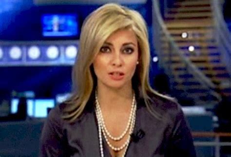 Biz Beauties — Amanda Drury Hot Financial News Anchor For Cnbc