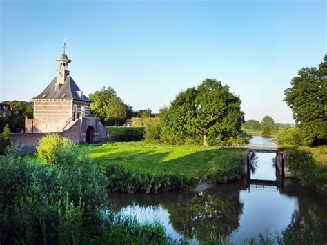 hoera gorinchem pakt de anwb titel allermooiste vestingstad van nederland foto adnl