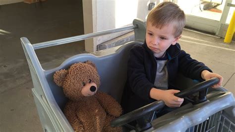 teddy bear lost  dallas airport reunited   boy  family