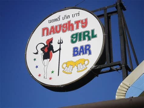 naughty girl bar pattaya area jomtien beach pub