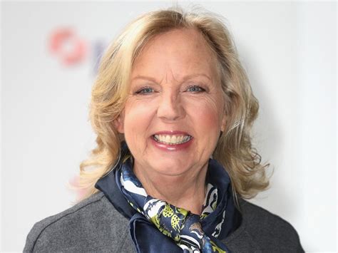 deborah meaden dragon s den star calls out online troll for saying she