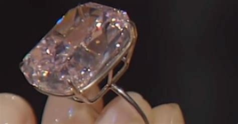 World S Largest Pink Diamond Could Be Auctioned Off For Up To 30 Million