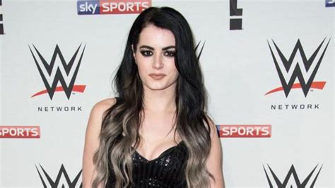 wwe wrestler paige contemplated suicide after photos
