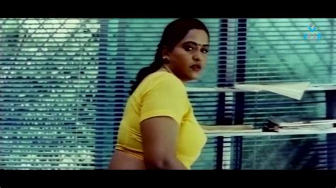 Nesha Jawani Ki Mallu Aunty Sharmili Hot In Yellow Blouse
