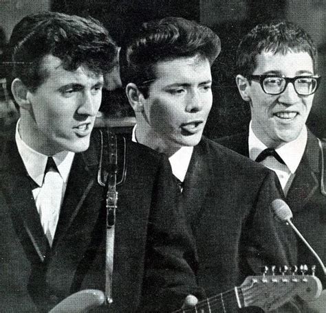 Cliff With Bruce Welch And Hank Marvin Of The Shadows Hank Marvin