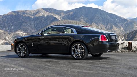 rolls royce wraith review page  autoevolution