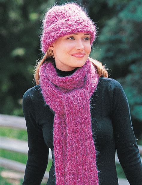 ravelry divine hat  scarf set  scarf pattern  patons