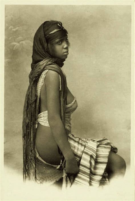 the beauty of women captured 100 years ago fubiz media